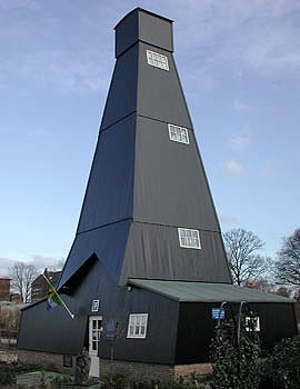 De replica zouttoren Boekelo. Ontw. Fone Nuland Opdr.VVV